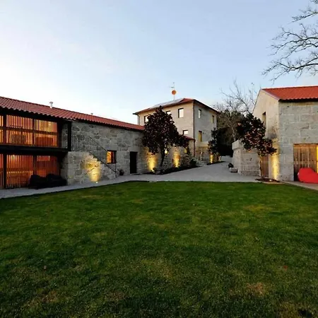 Casas Do Ermo * Fafe